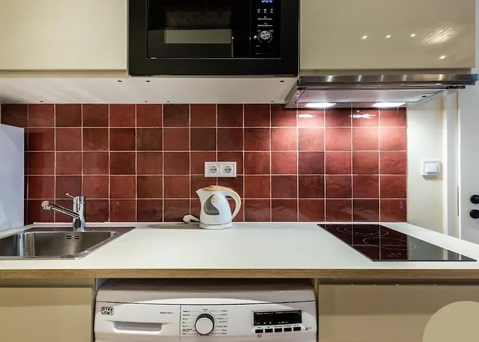 Apartament Cozy In Akacfa St, Sun Budapesta
